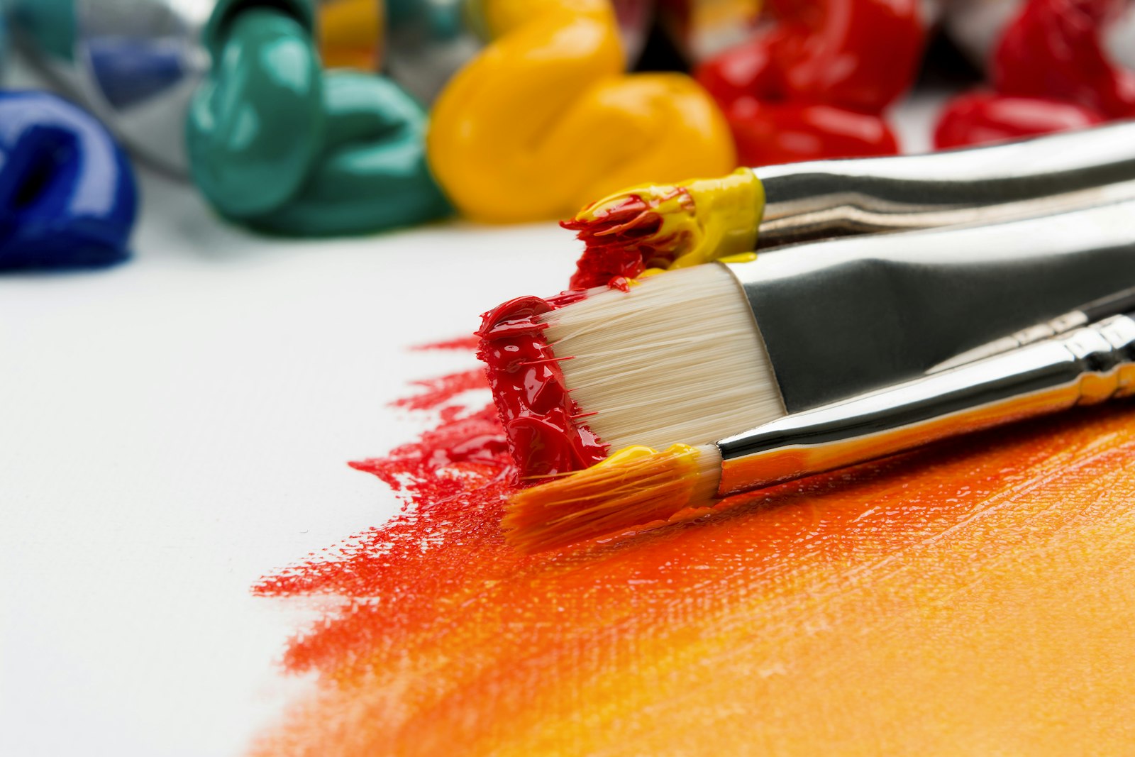 Art Therapy Session — Mind Clinic Group, Amman